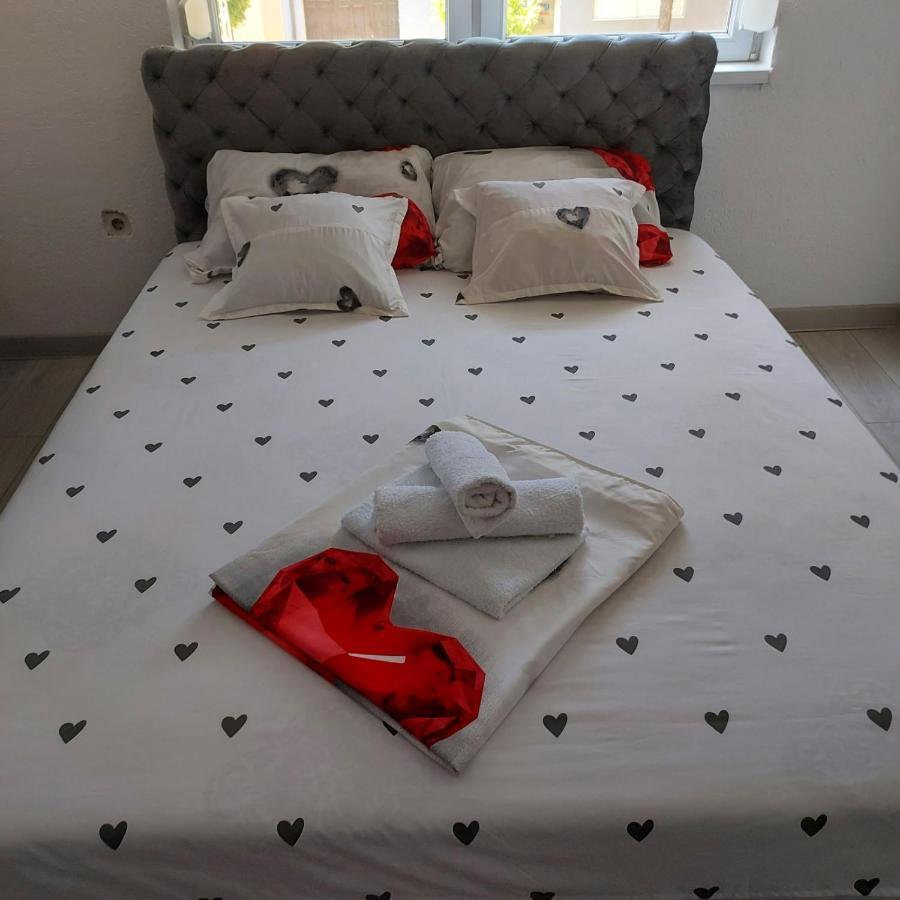 Apartman U Centru Šid Екстериор снимка